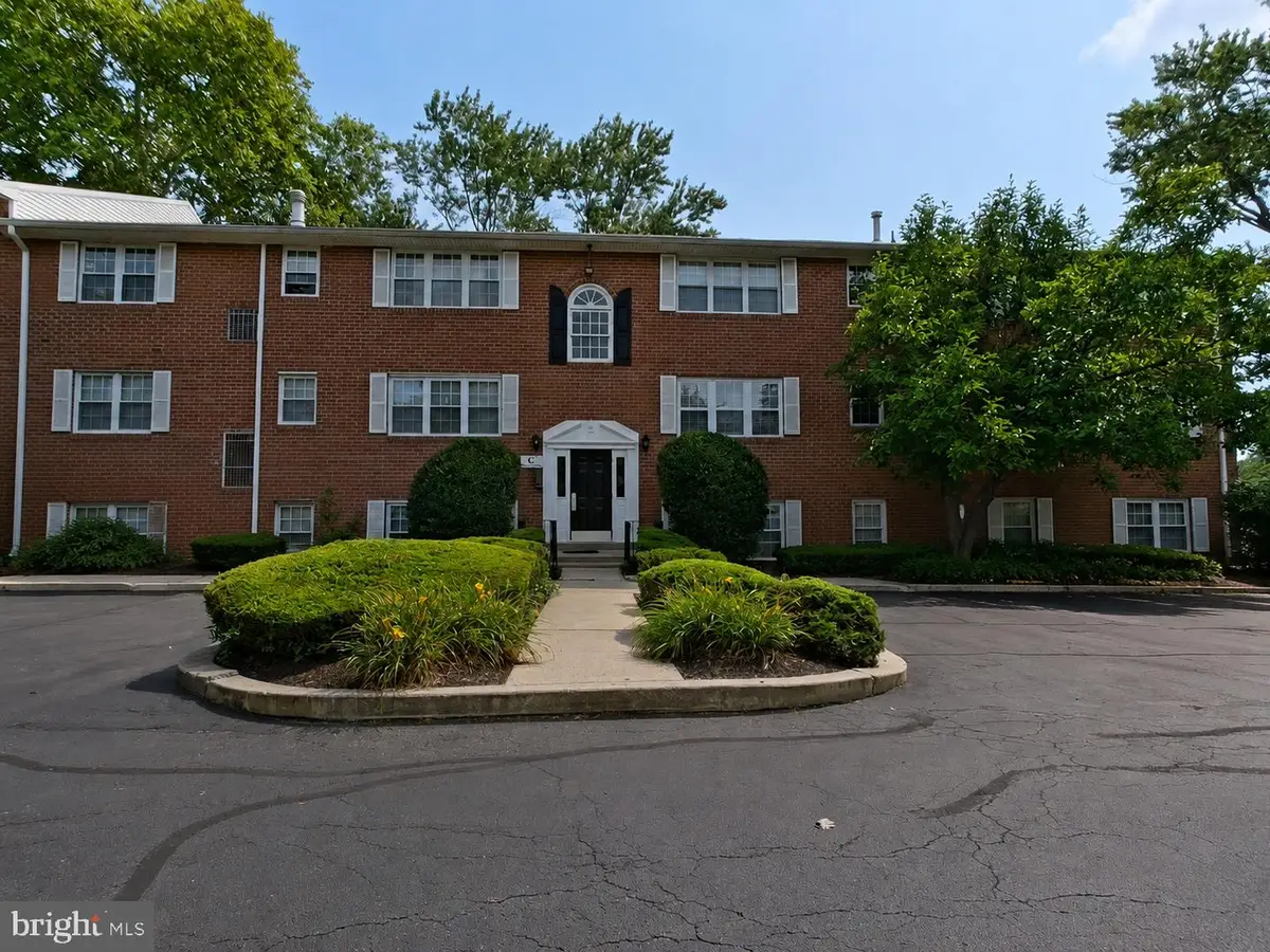 802 South Ave #c2, Secane, PA 19018 - #1