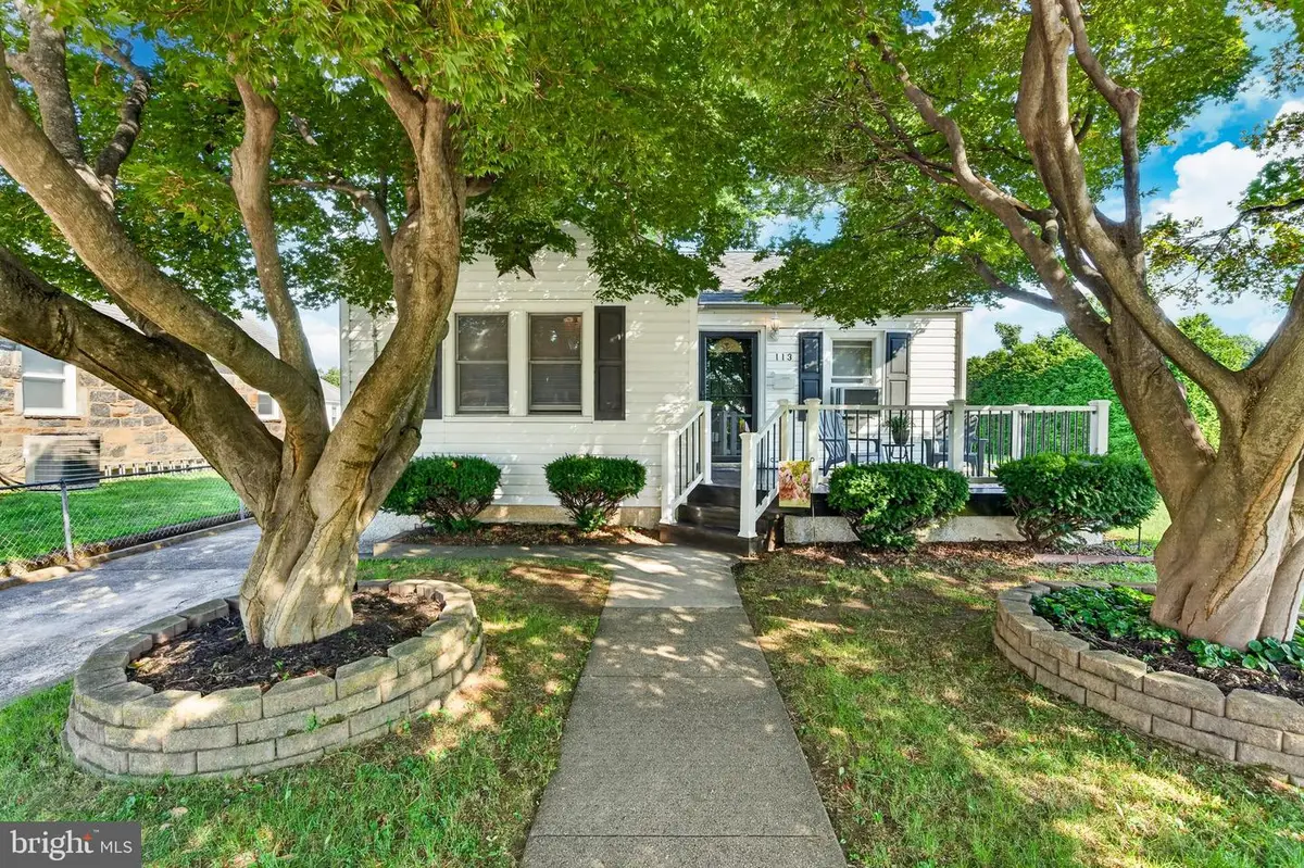 113 Broomall St, Folsom, PA 19033 - #1