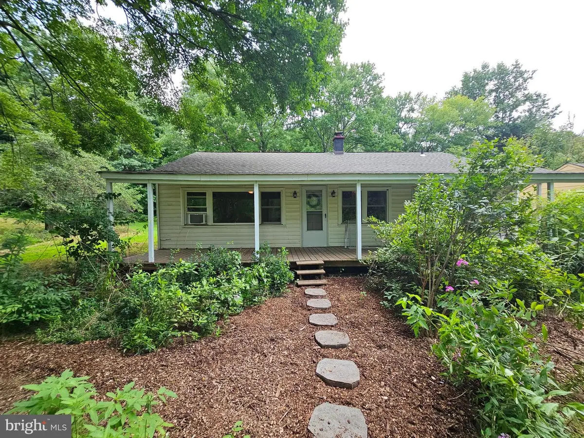 48 Beaver Valley Rd, Chadds Ford, PA 19317 - #1