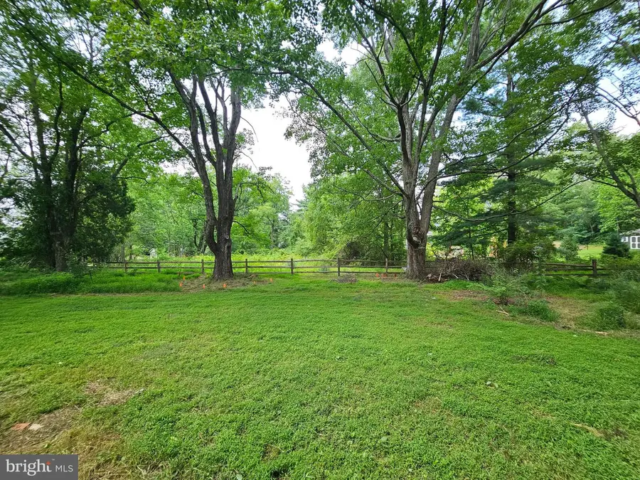 48 Beaver Valley Rd, Chadds Ford, PA 19317 - #3