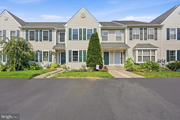 246 Spring Valley Way, ASTON, PA 19014