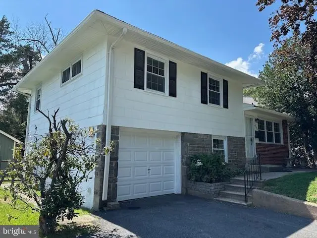 604 Ashland Ave, Secane, PA 19018 - #2