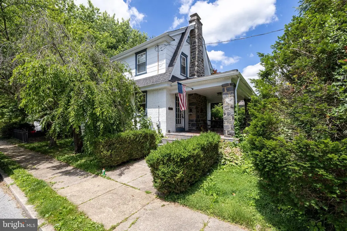 2200 E County Line Rd, Ardmore, PA 19003 - #1