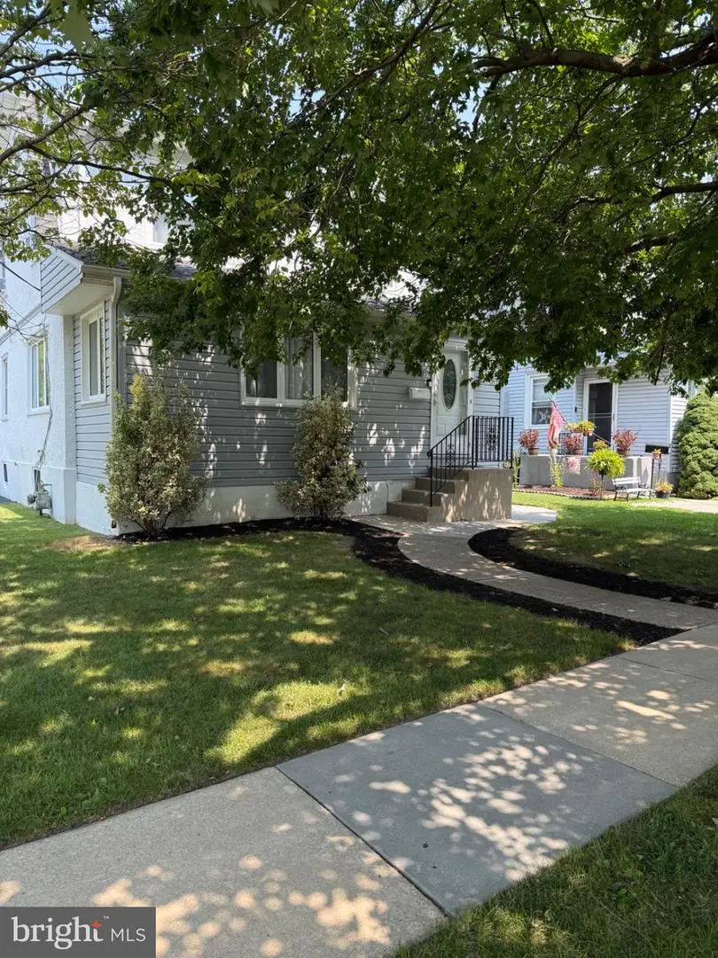 107 Urban Ave, Norwood, PA 19074 - #1