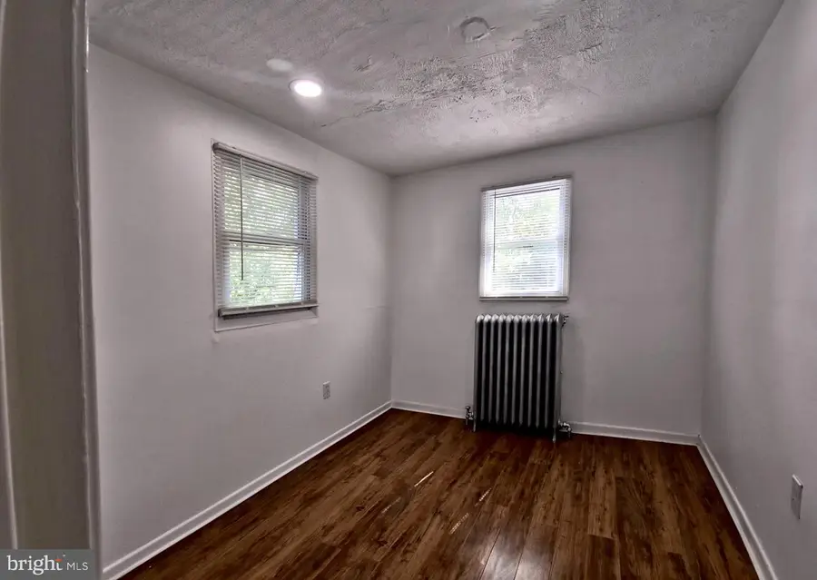 807 W 7th St, Chester, PA 19013 - #3