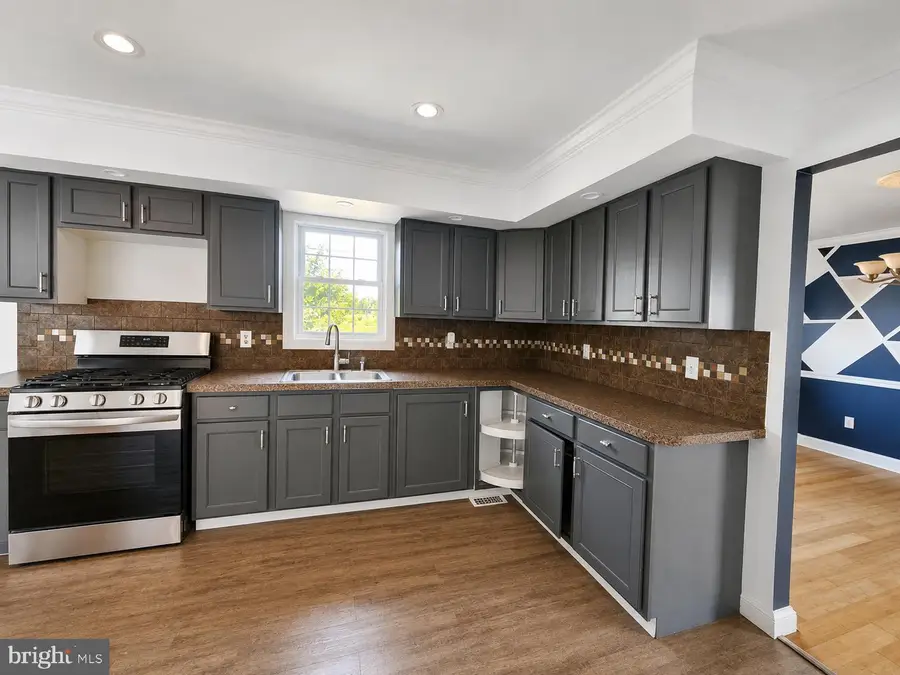2017 Chestnut St, Holmes, PA 19043 - #3