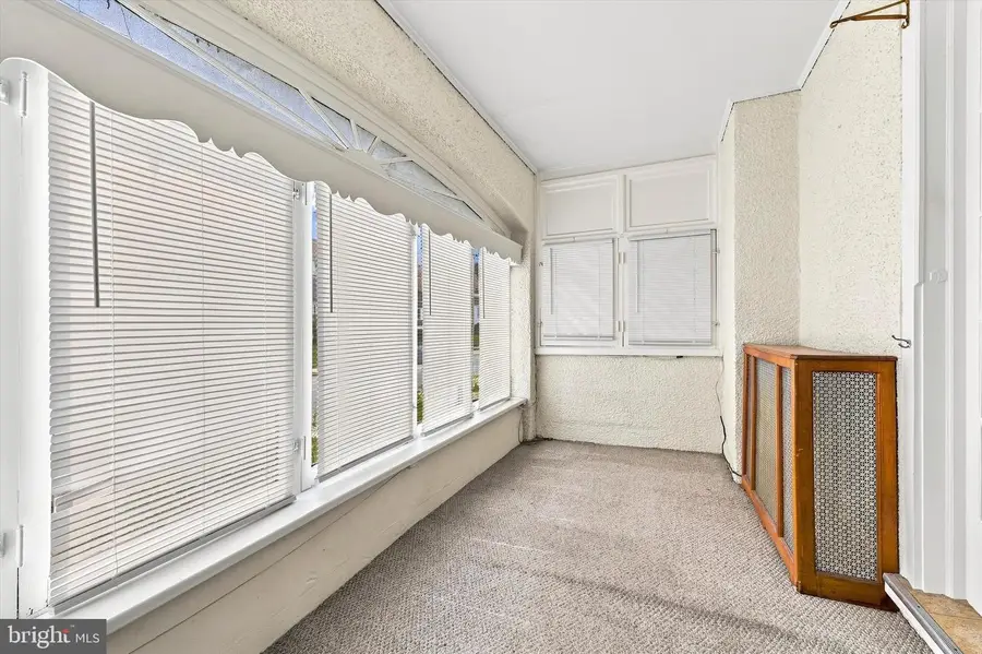 238 Parker Ave, Upper Darby, PA 19082 - #3