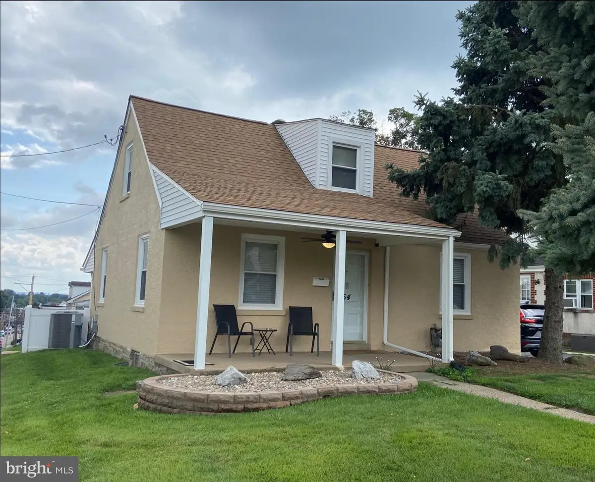 54 Fairview Ave, Clifton Heights, PA 19018 - #1