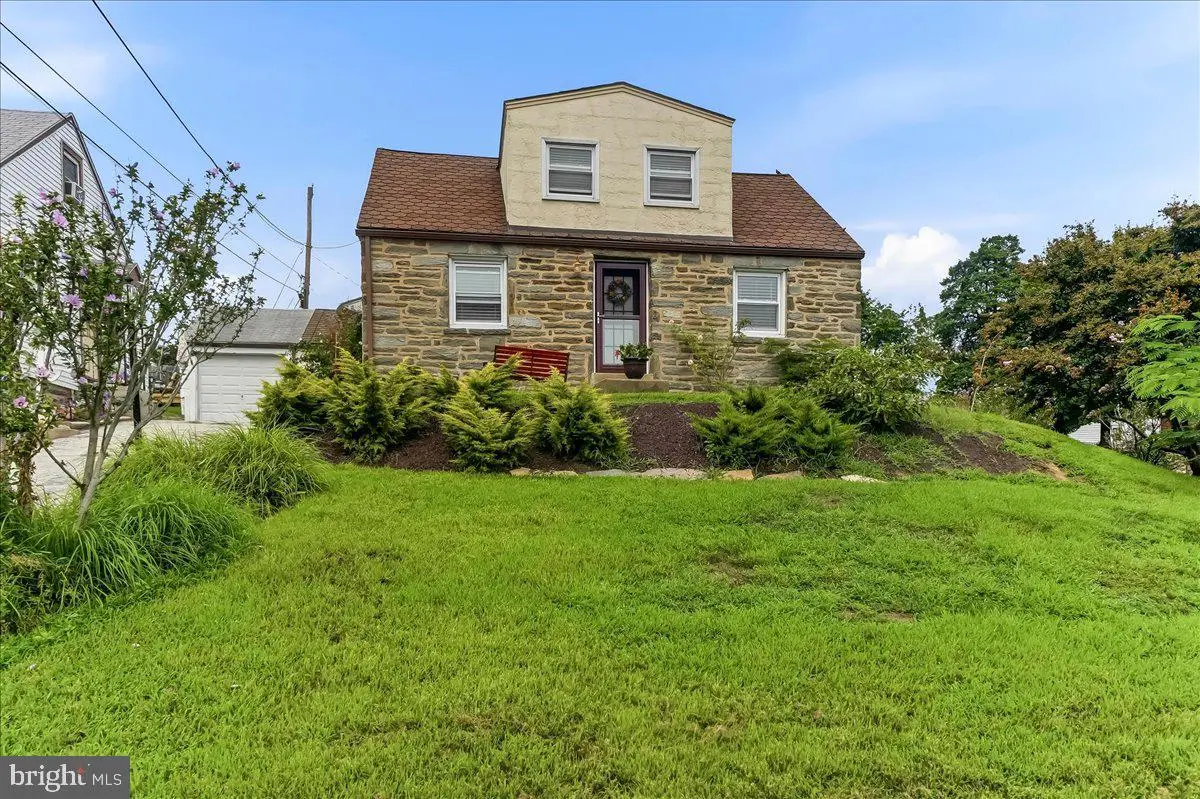 2 Sheridan Ln, Aston, PA 19014 - #1
