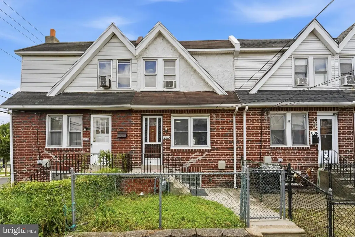 7102 Stockley Rd, Upper Darby, PA 19082 - #1