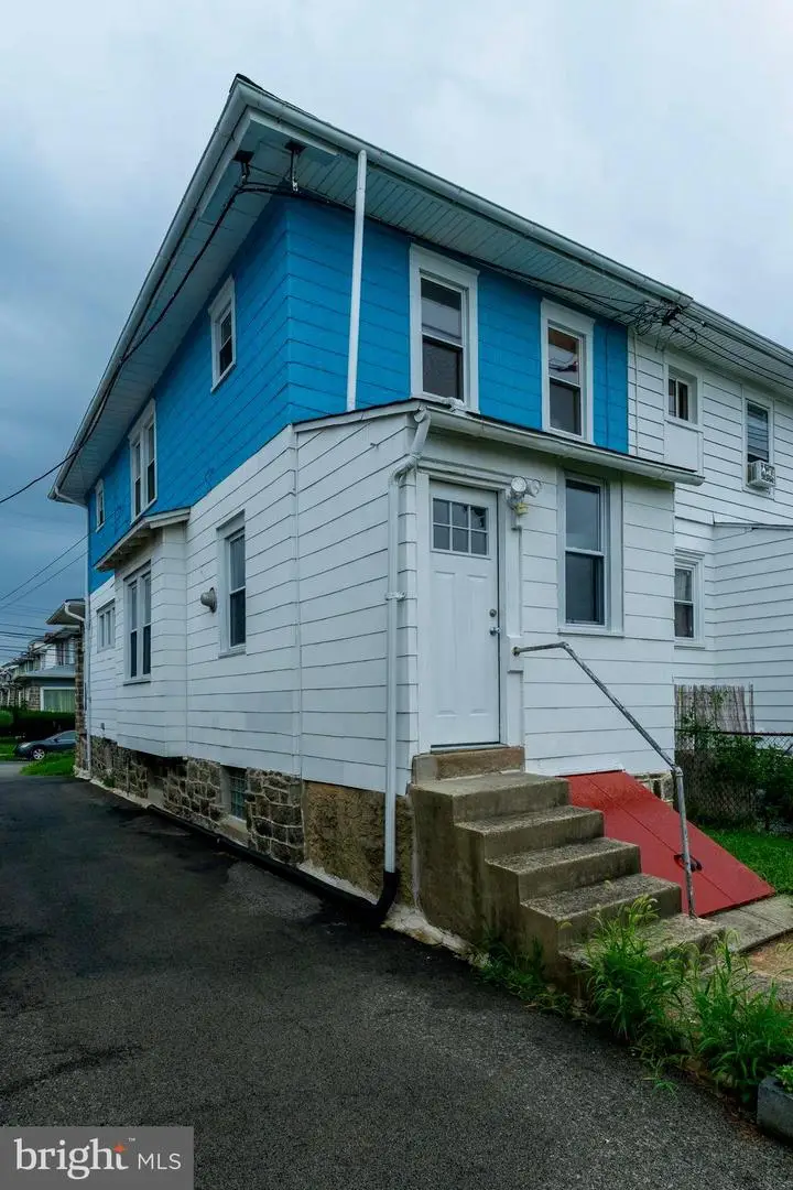619 Penn St, Lansdowne, PA 19050 - #2