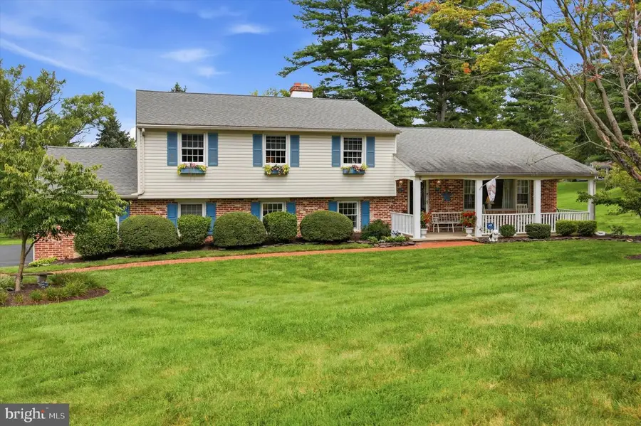2541 N Feathering Ln, Media, PA 19063 - #2