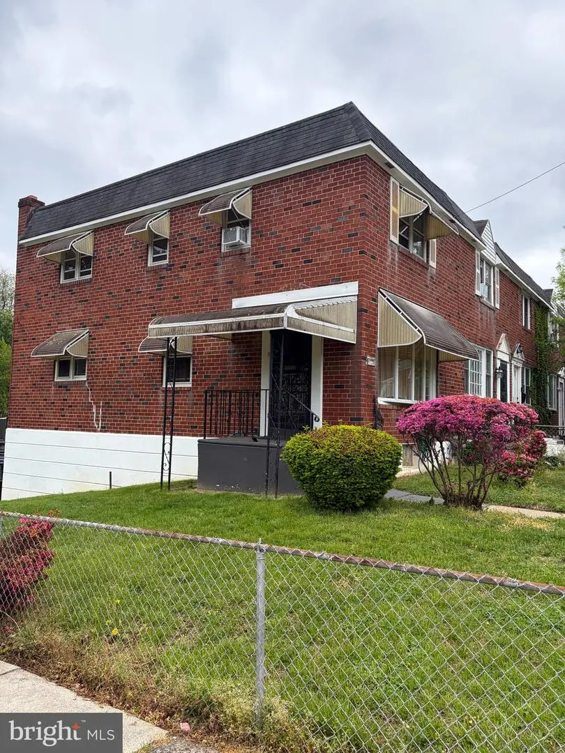 1331 Parker St, Chester, PA 19013 - #2