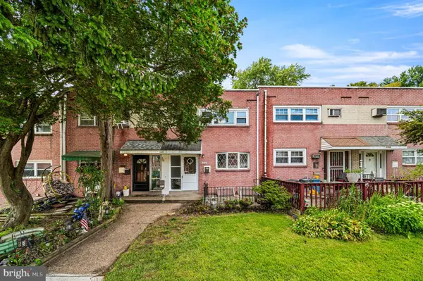 2112 Valley View Dr, FOLCROFT, PA 19032