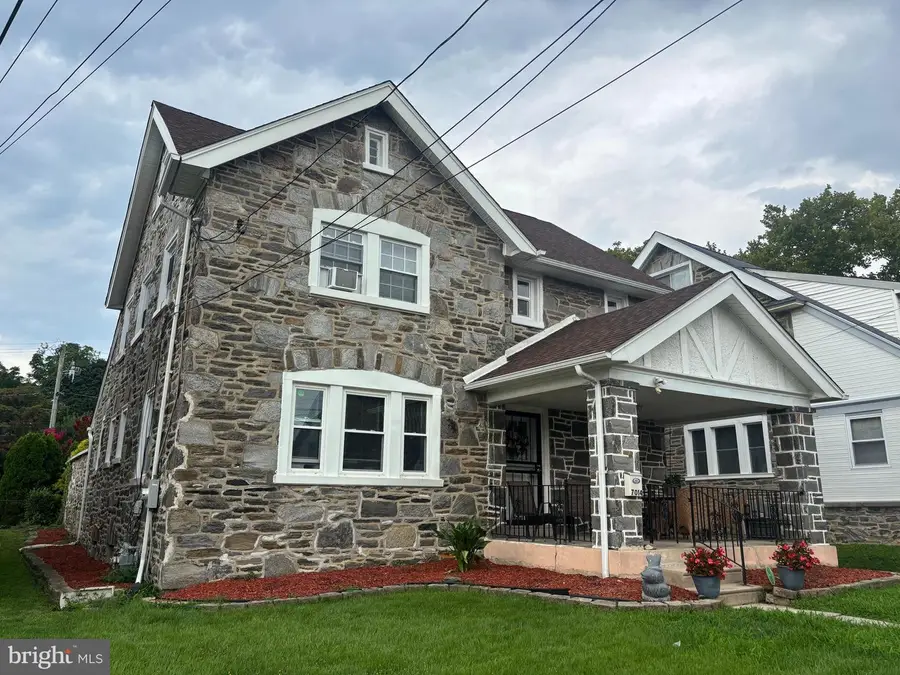 7014 Hazel Ave, Upper Darby, PA 19082 - #2