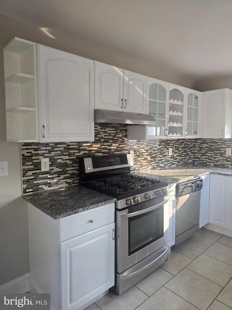 28 N Wells Ave, Glenolden, PA 19036 - #2