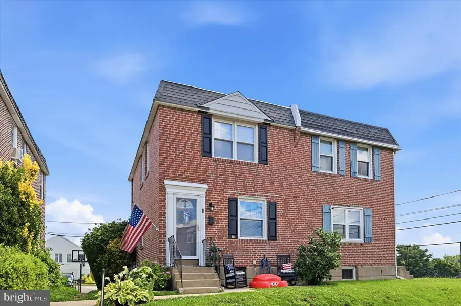 951 Bryan St, Drexel Hill, PA 19026 - #2