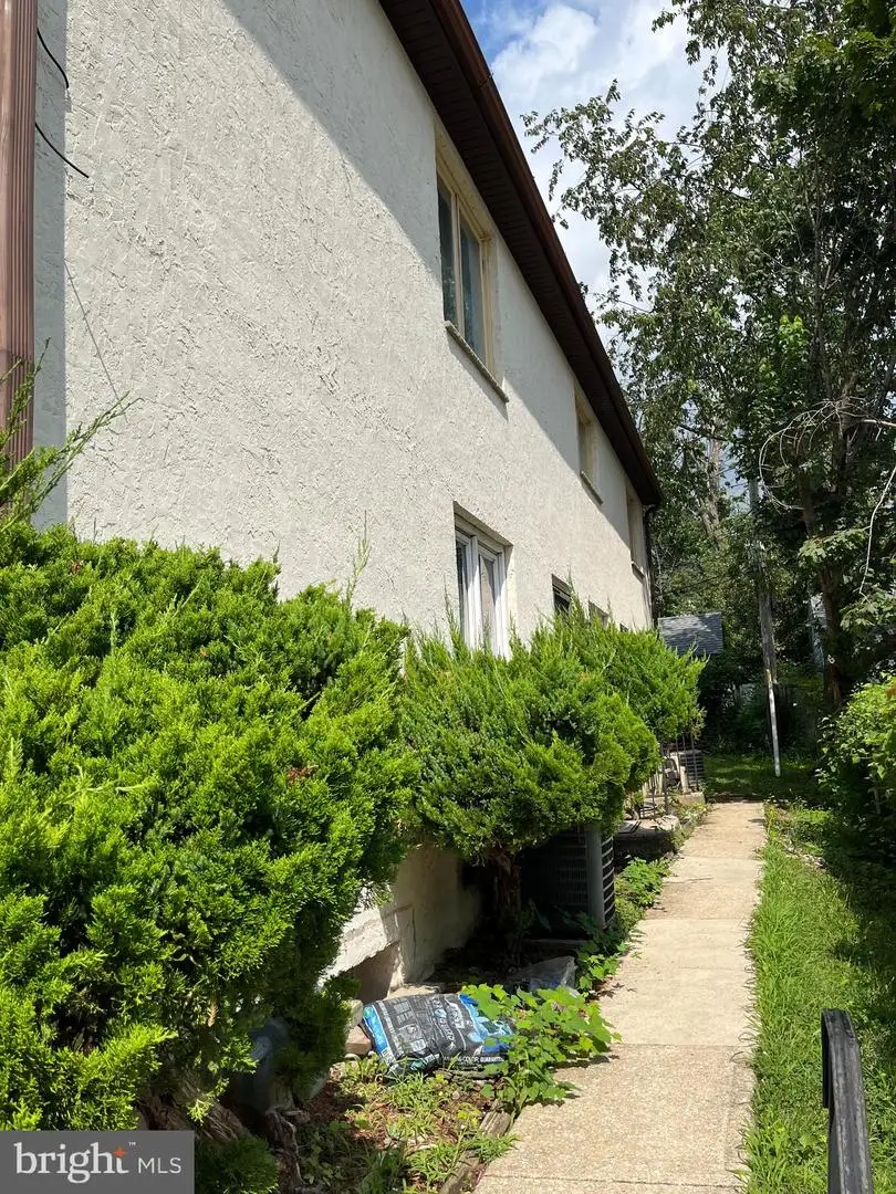 1426-b Bywood Ave, Upper Darby, PA 19082 - #3