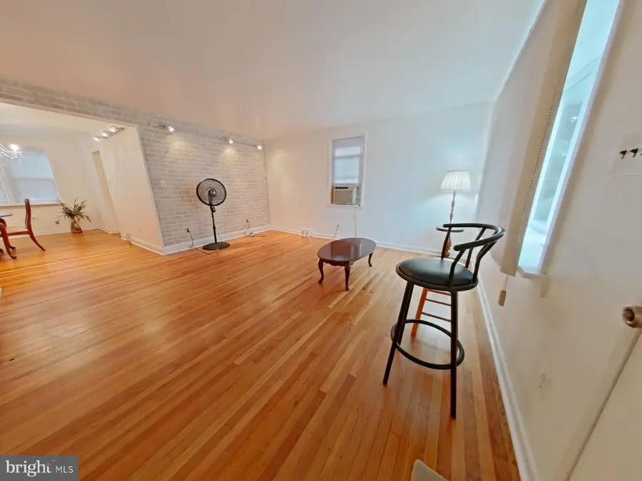 1335 Elson Rd, Brookhaven, PA 19015 - #2
