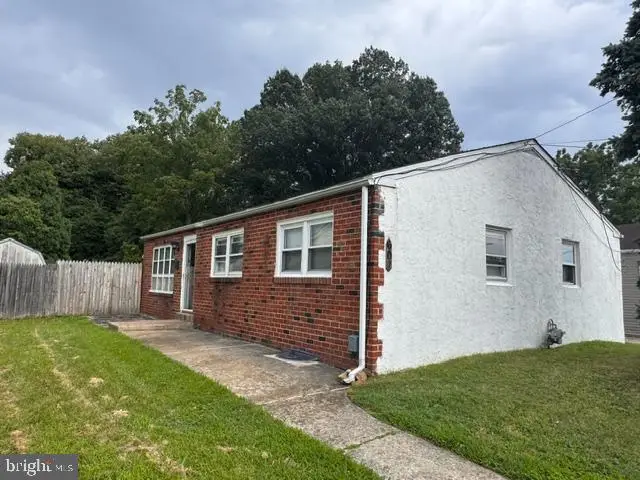 607 Ashland Ave, Folcroft, PA 19032 - #2