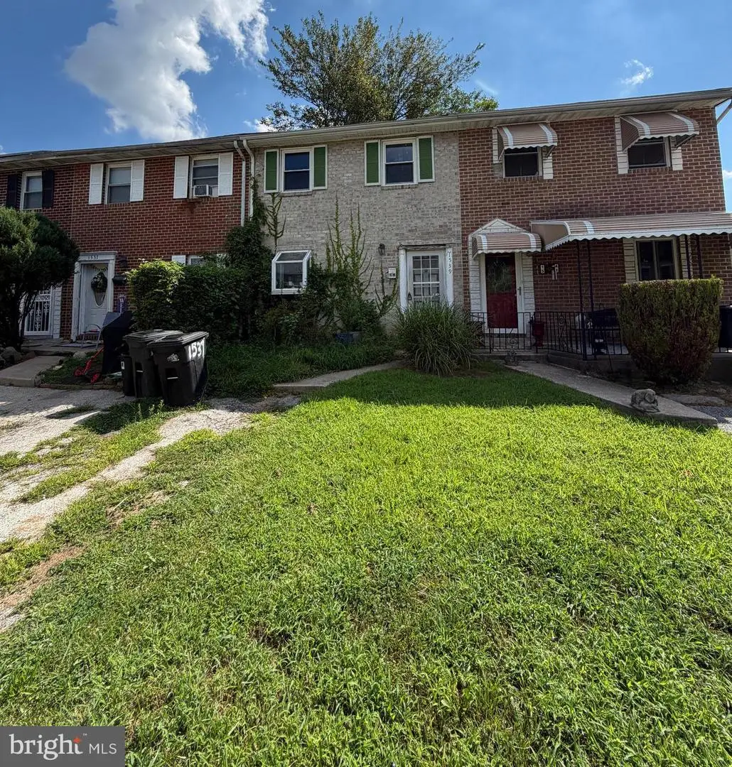 1539 Roosevelt Dr, Sharon Hill, PA 19079 - #1