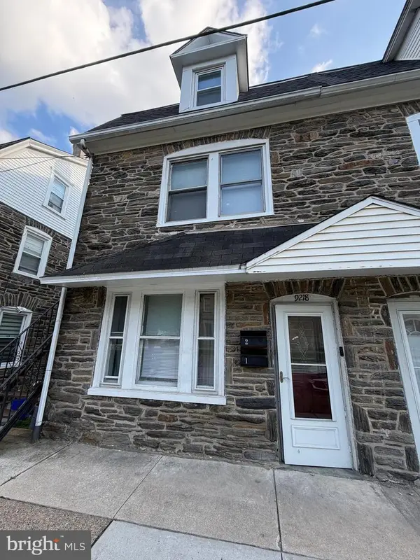 9218 W Chester Pike, UPPER DARBY, PA 19082