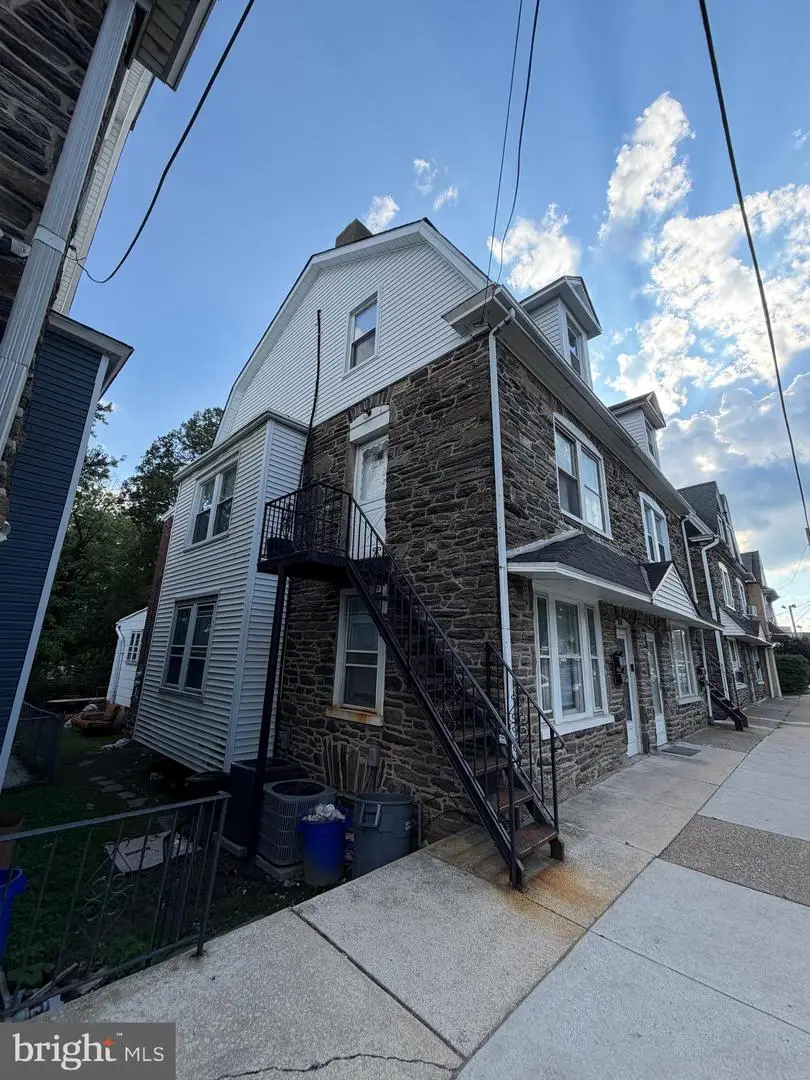 9218 W Chester Pike, Upper Darby, PA 19082 - #2
