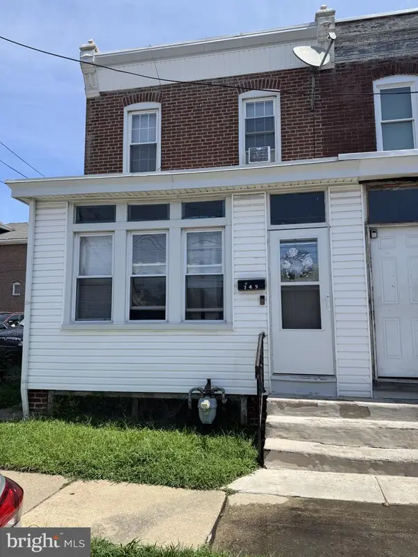 745 Engle St, CHESTER, PA 19013