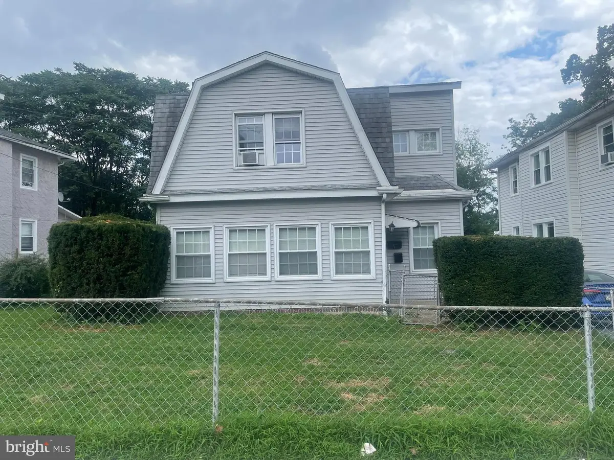 1829 Shallcross Ave, Folcroft, PA 19032 - #1