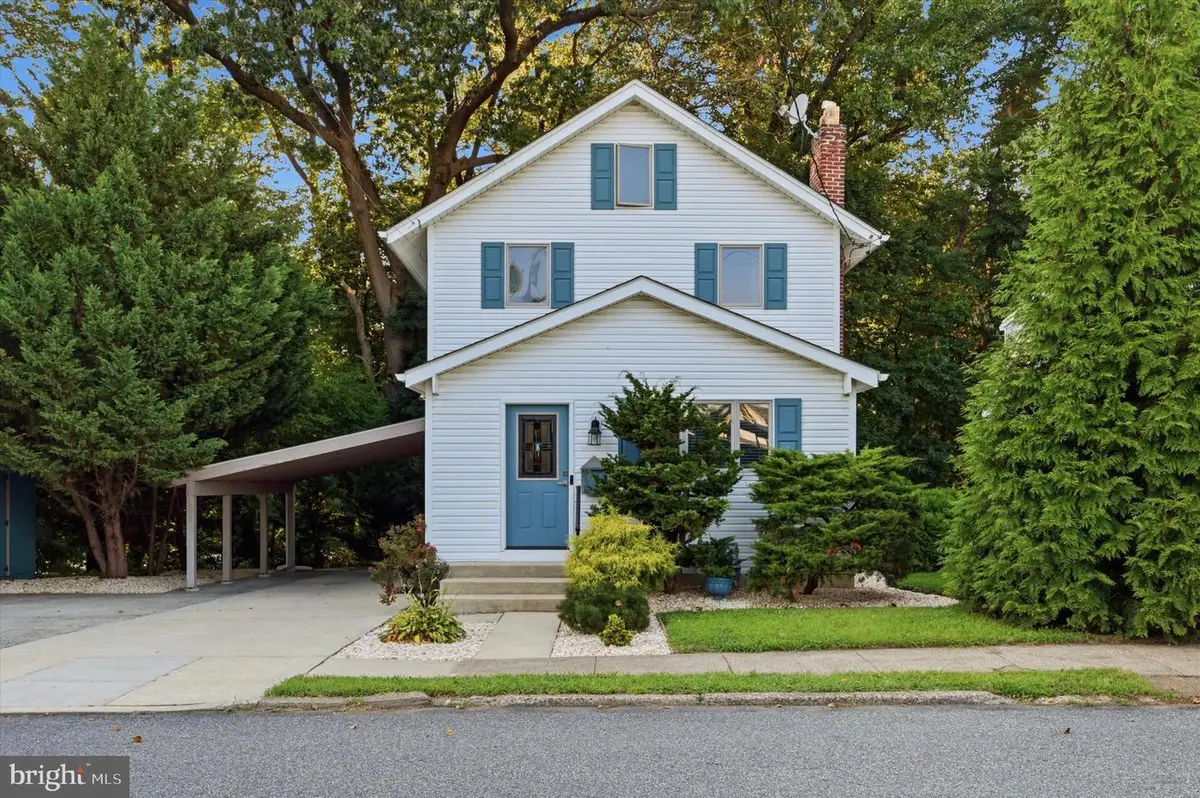 425 Bartlett Ave, Ridley Park, PA 19078 - #1