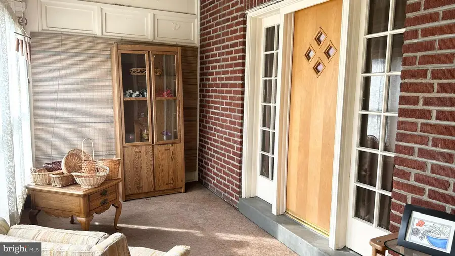 139 Lafayette Ave, Collingdale, PA 19023 - #2