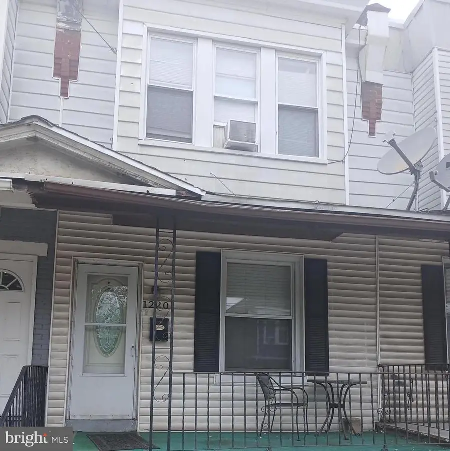 1220 W 9th St, Chester, PA 19013 - #2