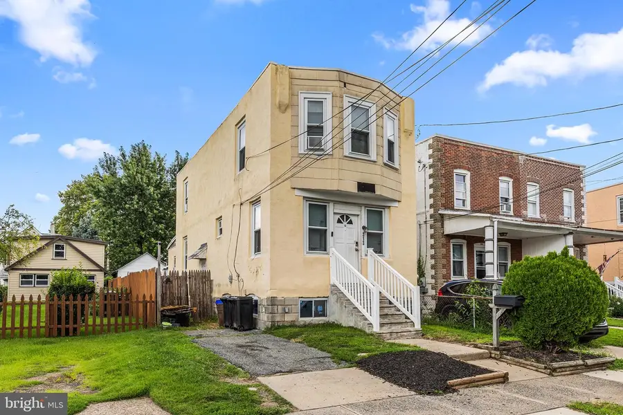 313 Seminole St, Essington, PA 19029 - #2