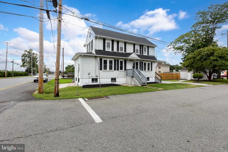 92 S Governor Printz Blvd, Essington, PA 19029 - #2