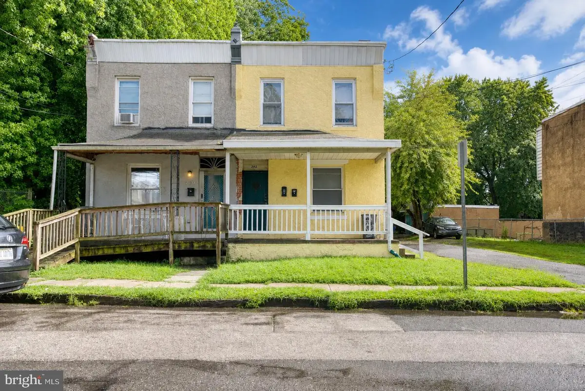 202 Greenway Ave, Darby, PA 19023 - #1