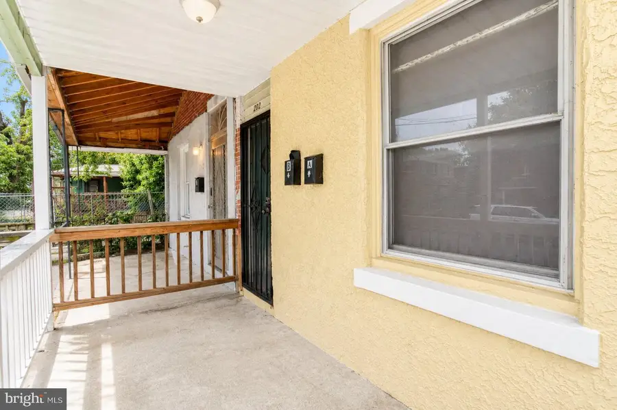 202 Greenway Ave, Darby, PA 19023 - #2