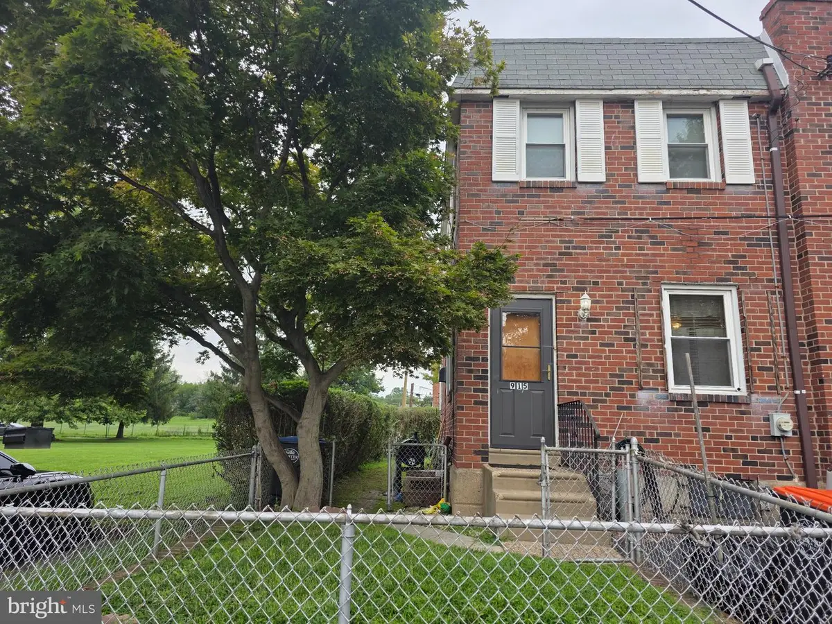915 Lincoln Ter, Chester, PA 19013 - #1
