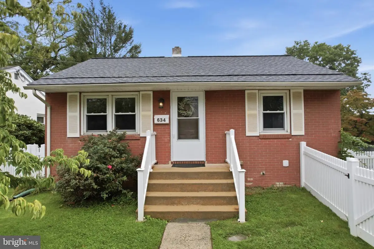 634 N Monroe St, Media, PA 19063 - #1