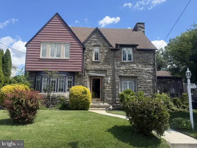 915 Turner Ave, Drexel Hill, PA 19026 - #1