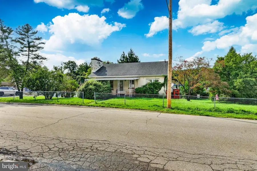 3700 Mount Rd, Aston, PA 19014 - #2