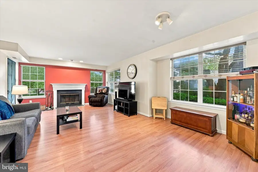 351 Danbury Ln, Glen Mills, PA 19342 - #2