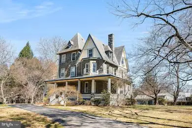519 Walnut Ln #1, SWARTHMORE, PA 19081