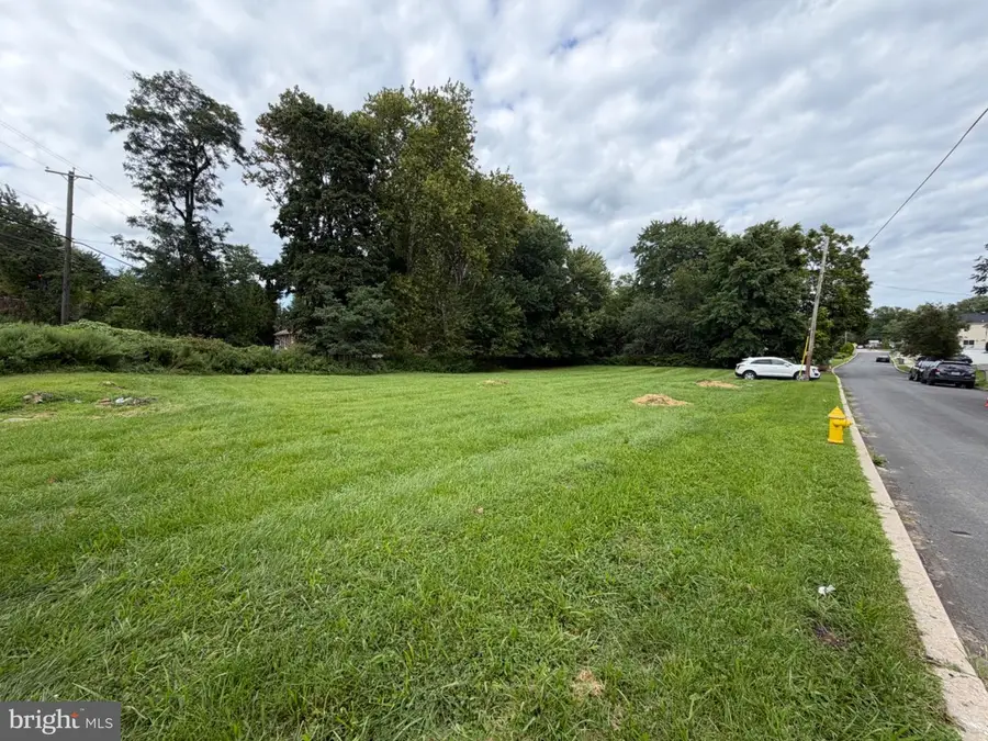 4 Belvue Ter, Aston, PA 19014 - #2