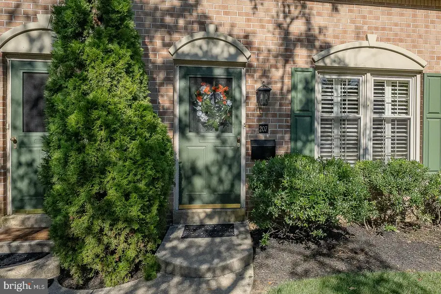 207 Bloomingdale Ave #8b, Wayne, PA 19087 - #3