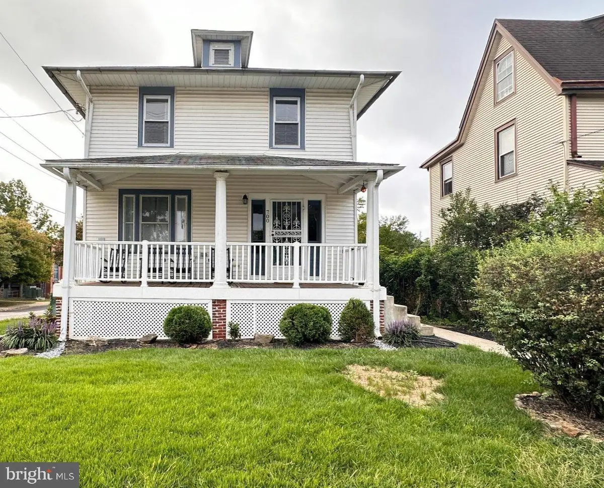 700 10th Ave, Prospect Park, PA 19076 - #1