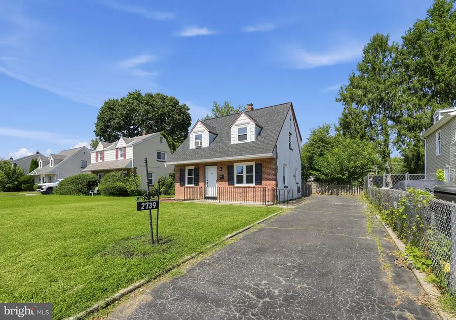 2739 Springhill Rd, Secane, PA 19018 - #2