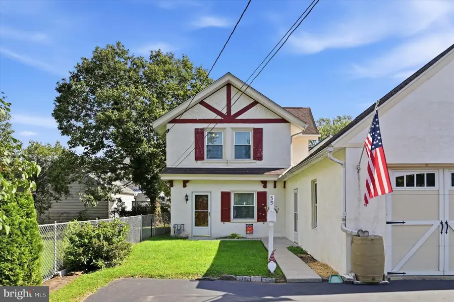 35 E Turnbull Ave, Havertown, PA 19083 - #3