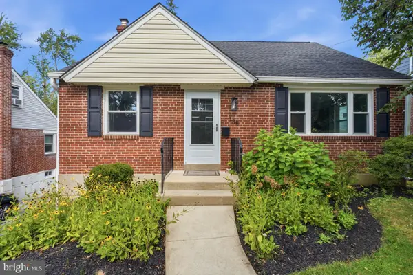 135 Rockwood Dr, HAVERTOWN, PA 19083