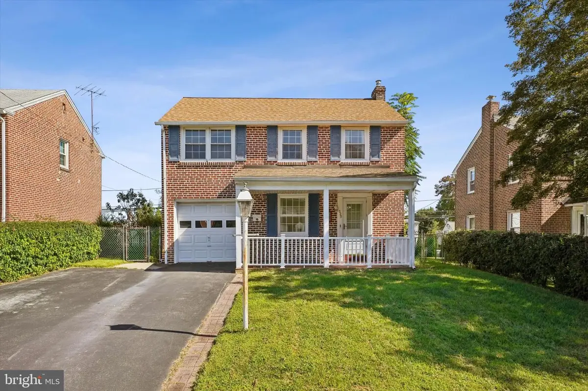 525 Achille Rd, Havertown, PA 19083 - #1