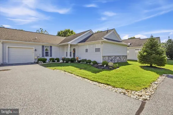 150 E Foxchase Ln, GLEN MILLS, PA 19342